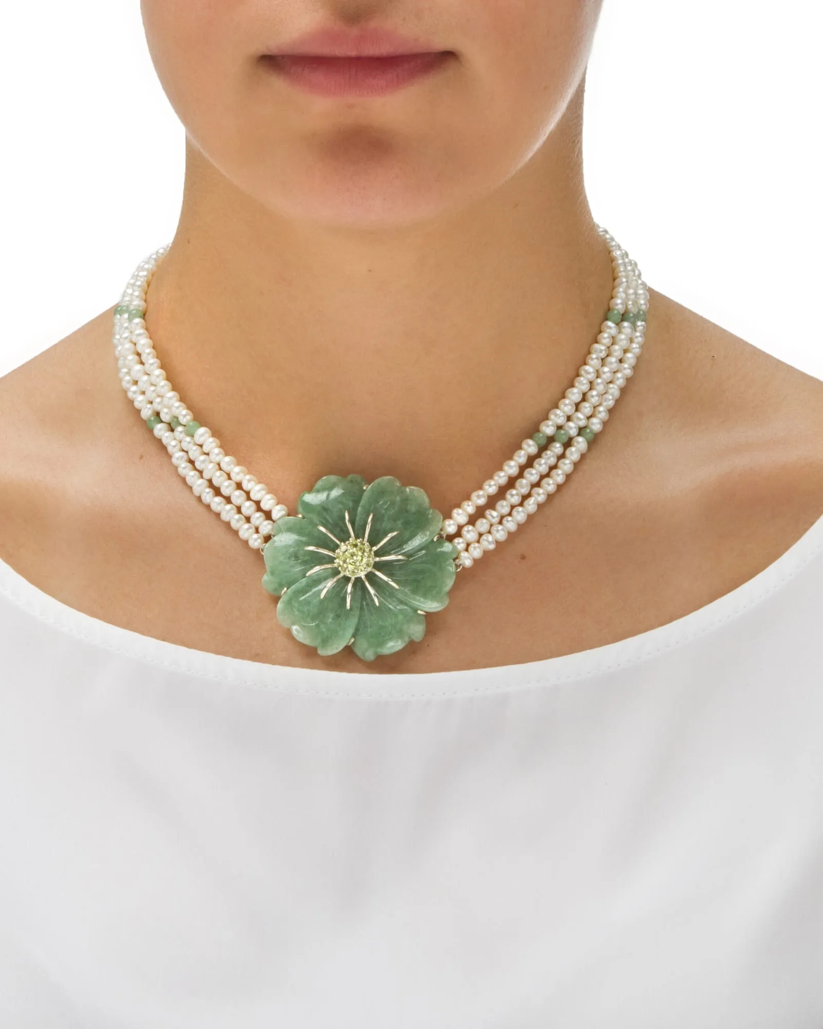 1.20 TCW Jade and Cultured Freshwater Pearl Necklace in .925 Sterling Silver | Green