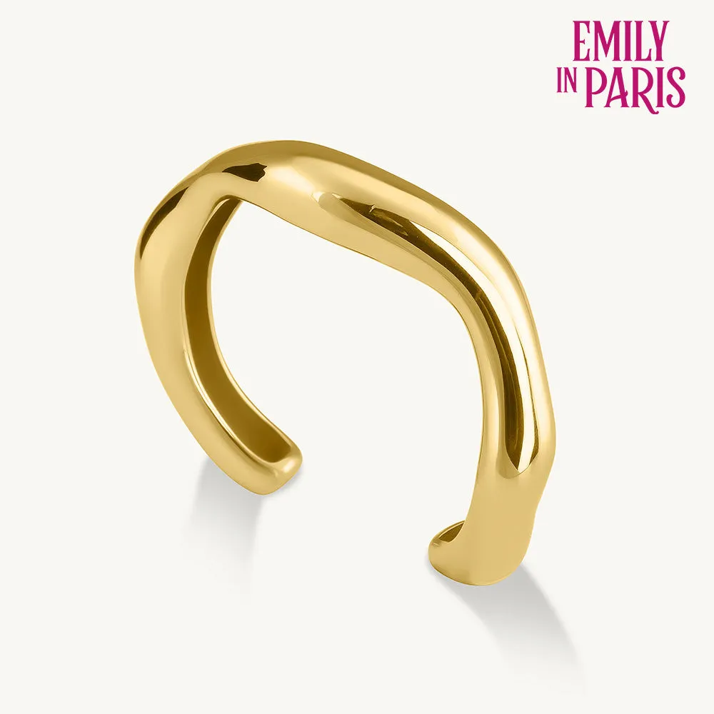 Curved Chic Gold Bracelet