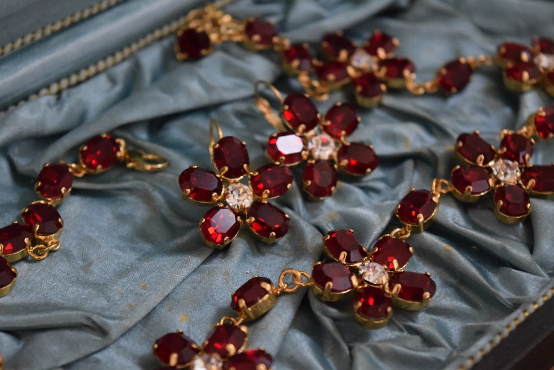 Floral Necklace - Swarovski Garnet Oval Crystals