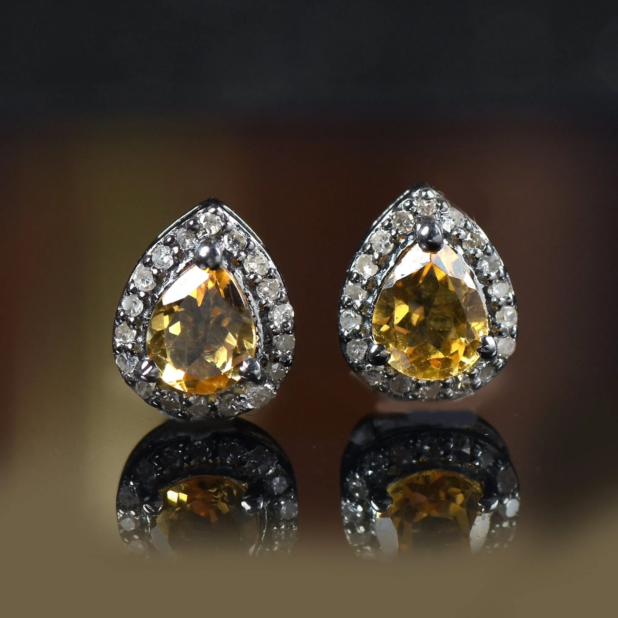 Golden Vibes Citrine Halo Multiwear Earrings