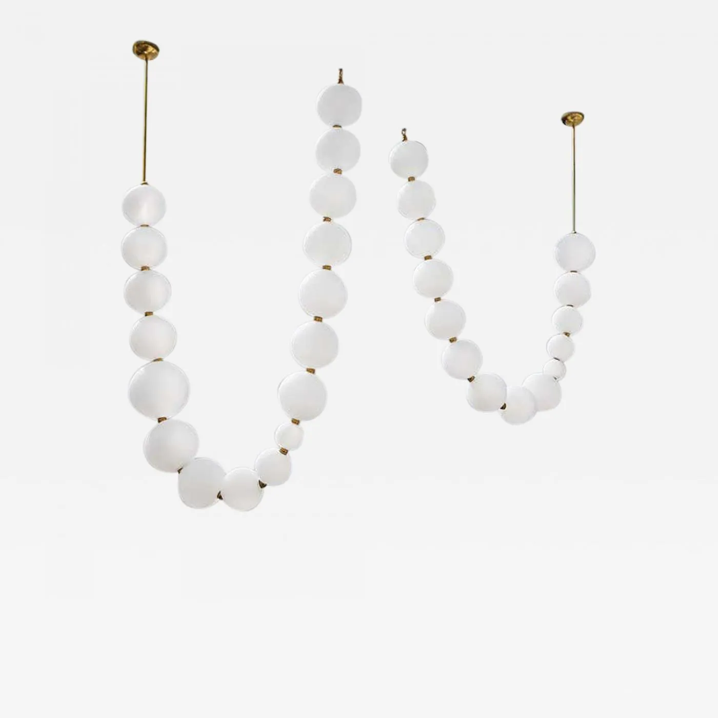 Luxurious Pearl Necklace Chandelier