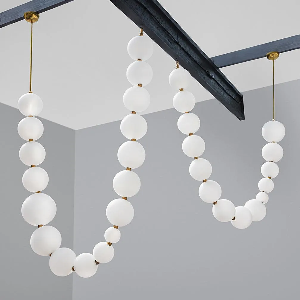 Luxurious Pearl Necklace Chandelier