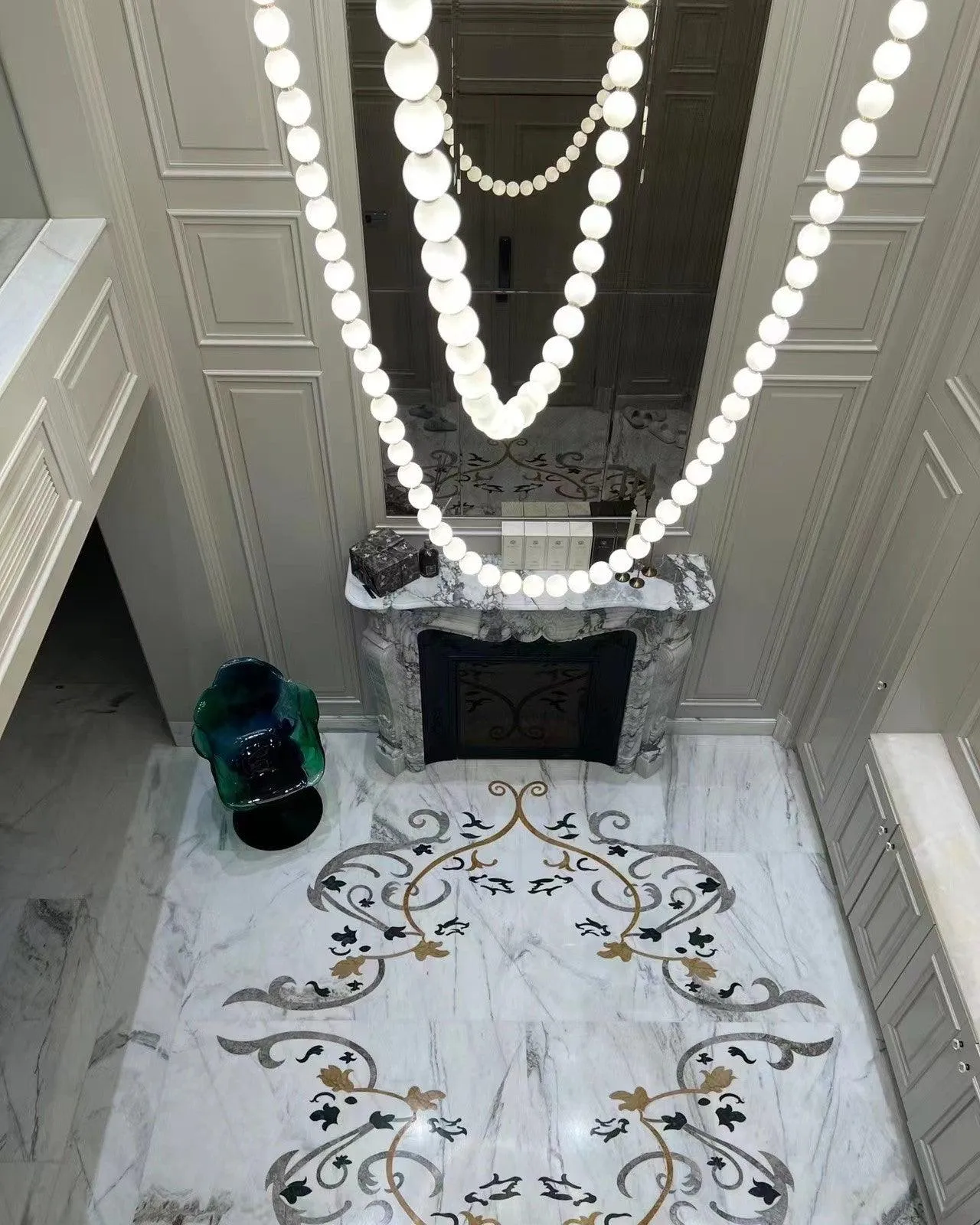 Luxurious Pearl Necklace Chandelier