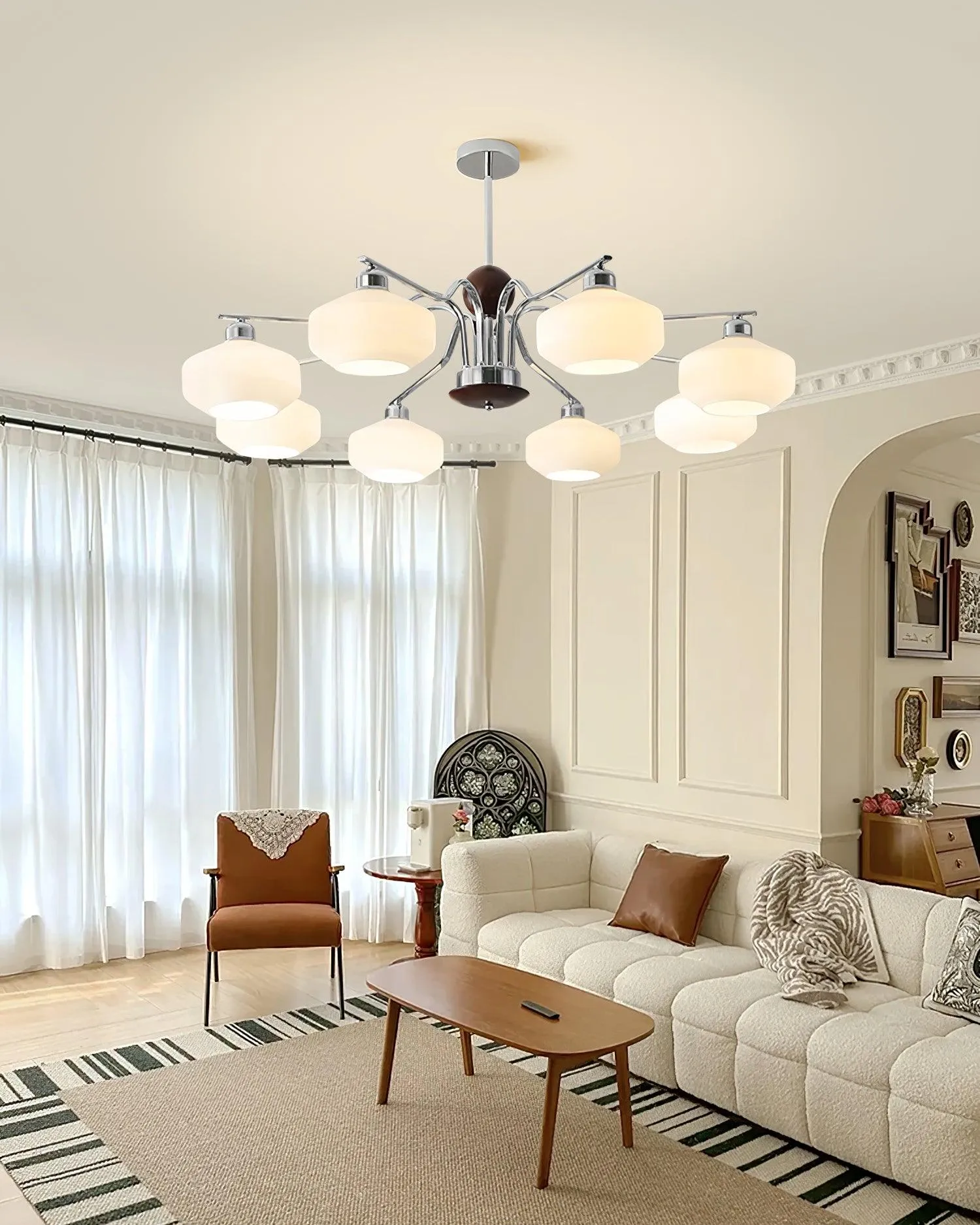 Retro Molika Chandelier