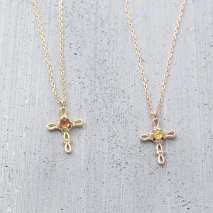 Rosa cross Necklace - 14K/ 18K Gold