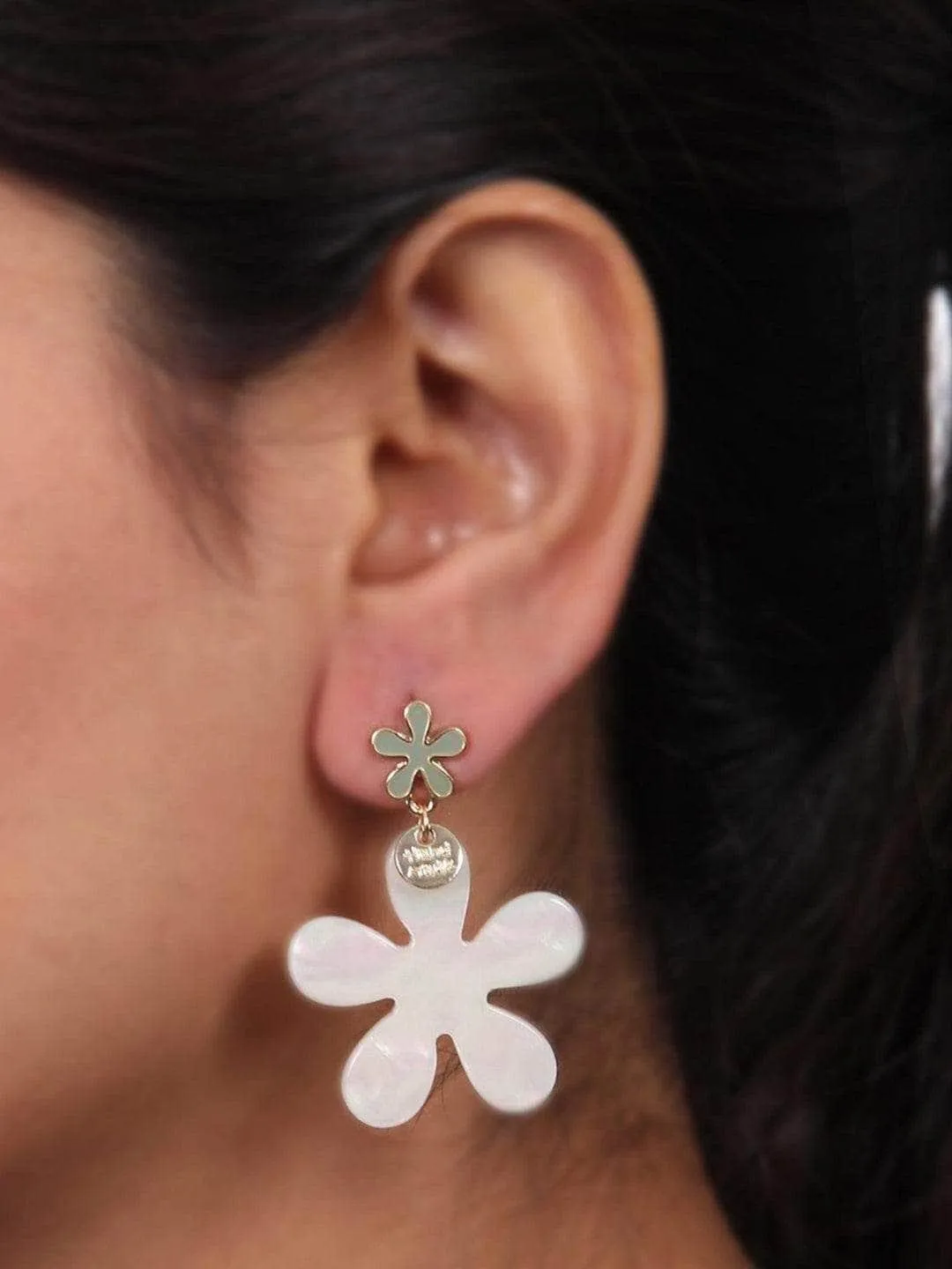 White Flower Earrings Grey