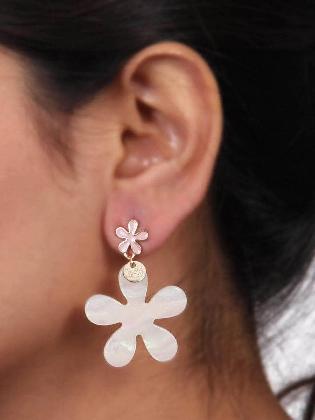 White Flower Earrings Grey